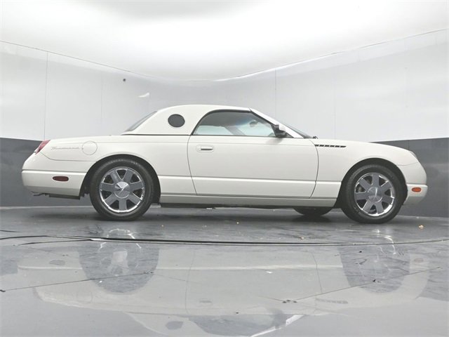 Used 2002 Ford Thunderbird image 35