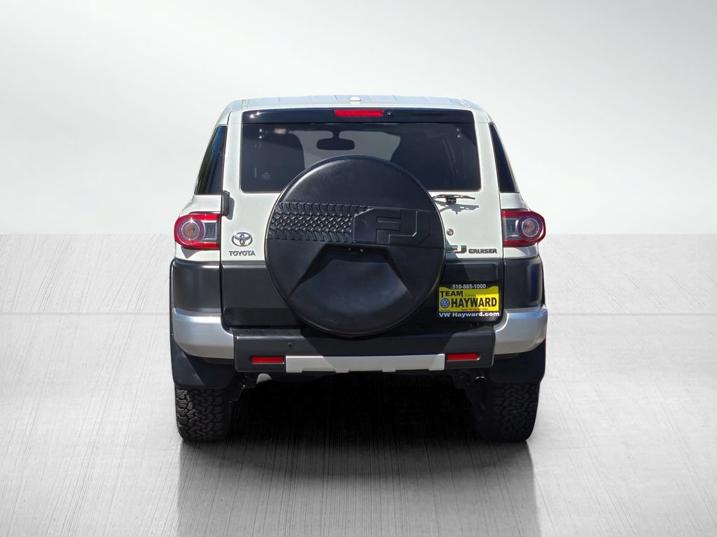 Used 2014 Toyota FJ Cruiser 4WD w/ Upgrade Package image 6