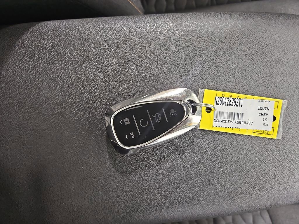 Used 2019 Chevrolet Equinox LT FWD image 30