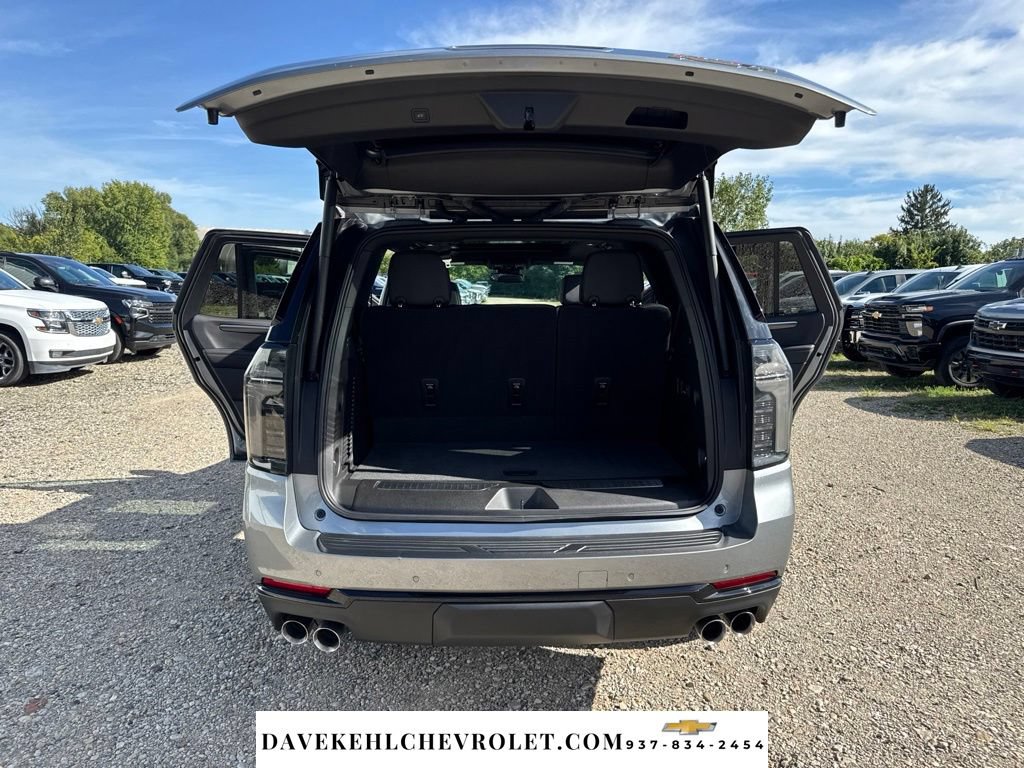 Used 2025 Chevrolet Tahoe RST w/ Comfort Package AWD/4WD image 38