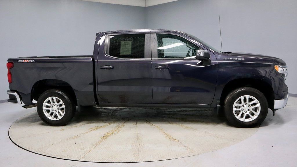 Used 2023 Chevrolet Silverado 1500 LT image 11