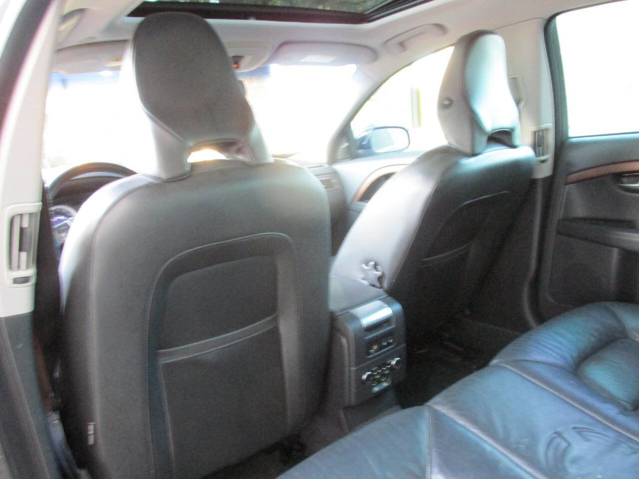 Used 2010 Volvo S80 3.2 image 18