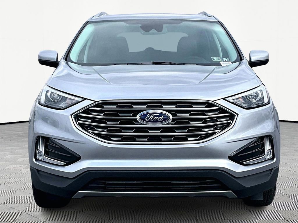 Used 2022 Ford Edge SEL w/ Convenience Package image 2