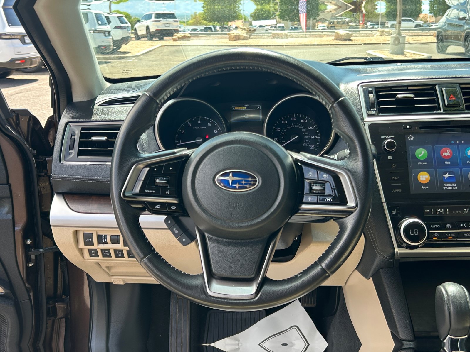 Used 2019 Subaru Outback 3.6R Limited AWD/4WD image 9