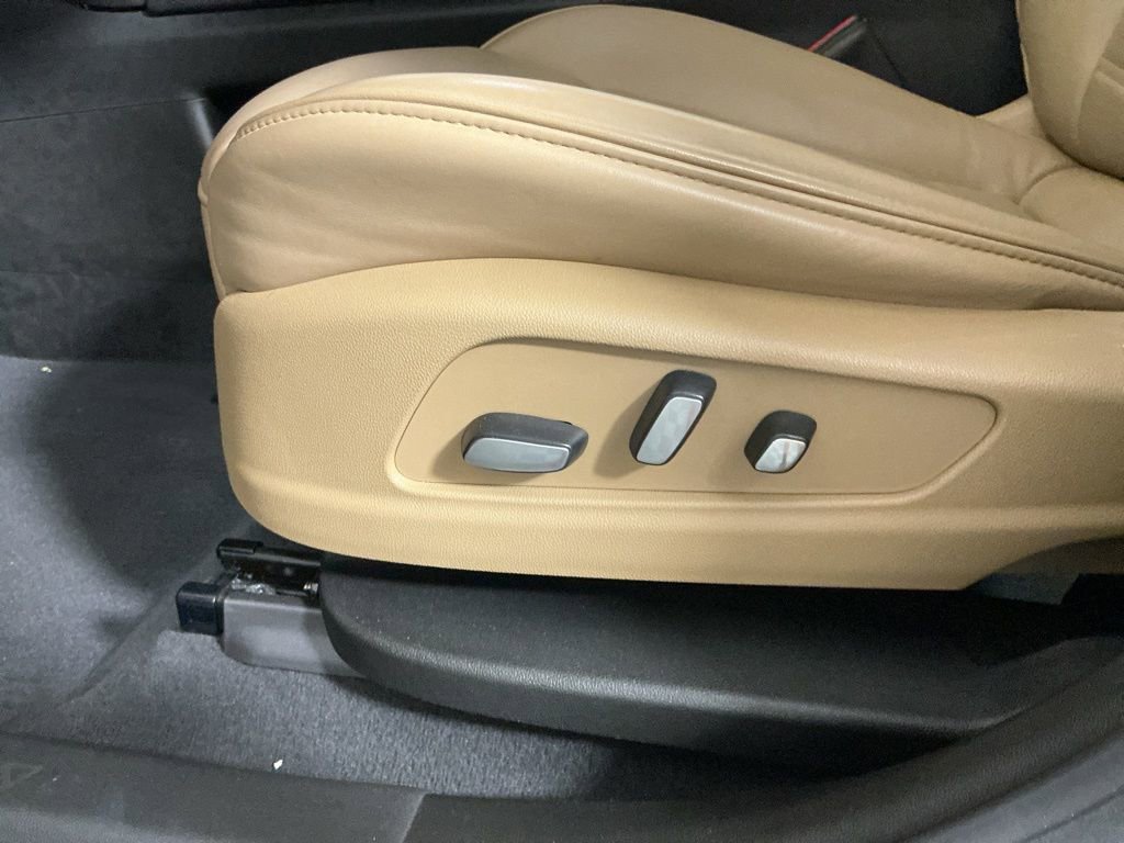 Used 2021 Cadillac XT6 Premium Luxury w/ Platinum Package image 20