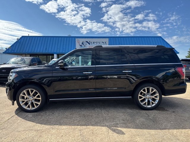 Used 2018 Ford Expedition Max Limited w/ Equipment Group 302A image 8