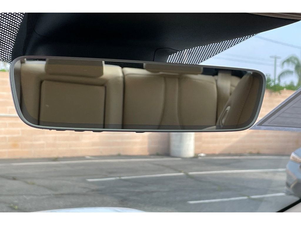 Certified 2025 Acura TLX w/ Technology Package image 23