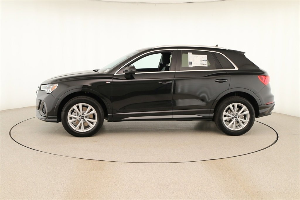 New 2025 Audi Q3 2.0T Premium image 2