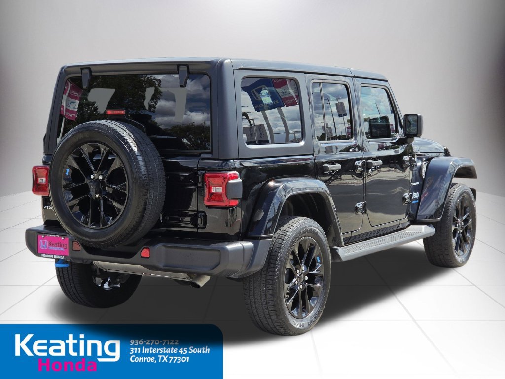Used 2023 Jeep Wrangler Unlimited Sahara AWD/4WD image 8