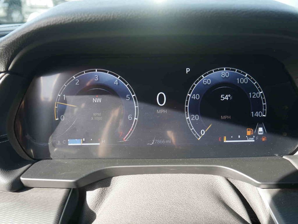 Certified 2024 Jeep Grand Cherokee L Laredo image 38