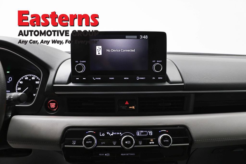 Used 2023 Honda Pilot LX image 12