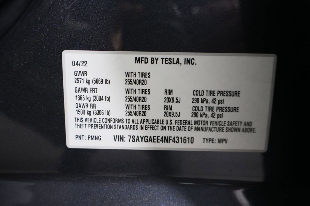 Used 2022 Tesla Model Y Long Range image 36