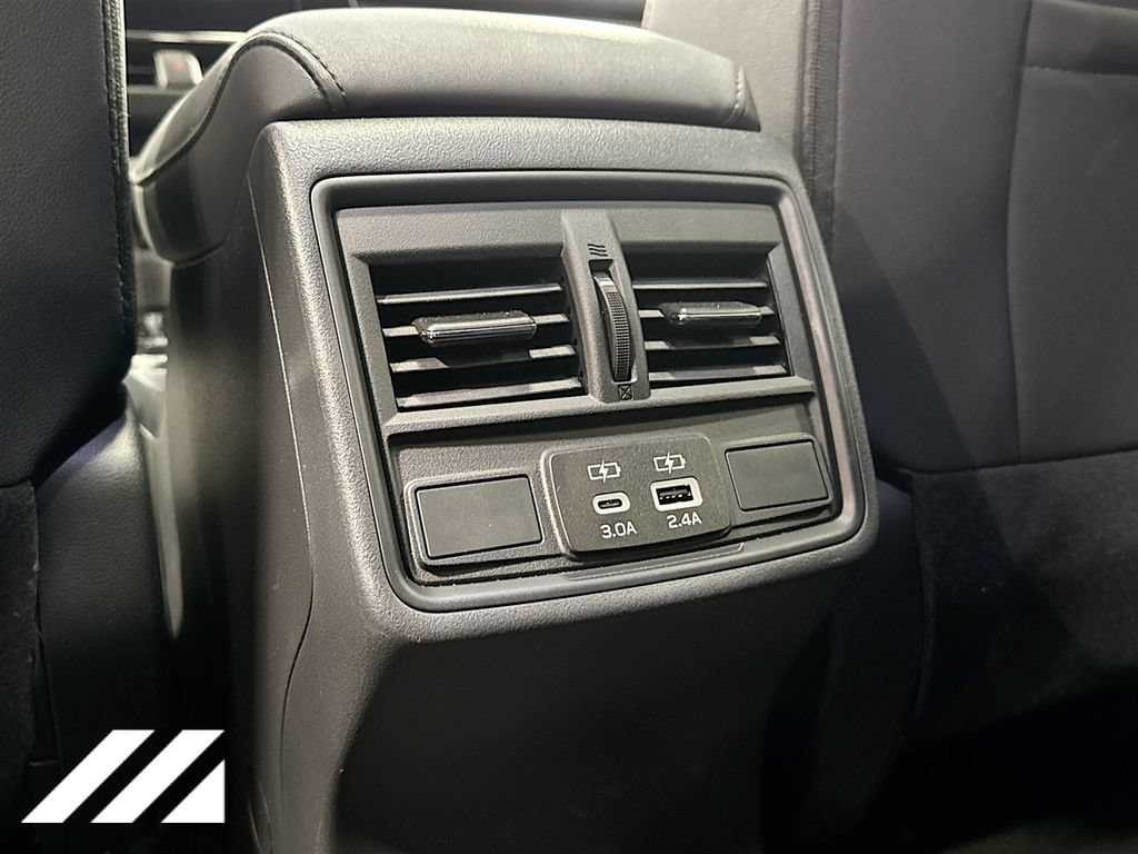 Used 2026 Subaru Outback Premium AWD/4WD image 27