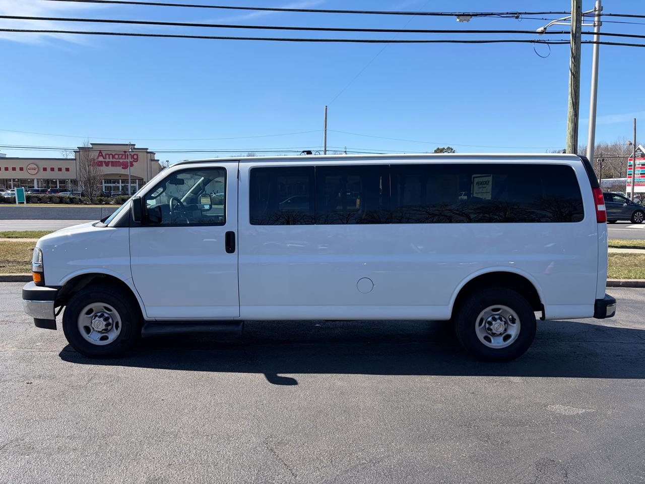 Used 2023 Chevrolet Express 3500 LT w/ LT Preferred Equipment Group image 6