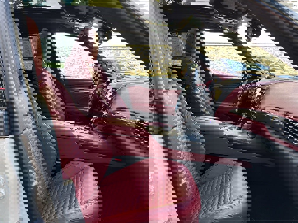 Used 2023 Maserati Levante Trofeo image 68