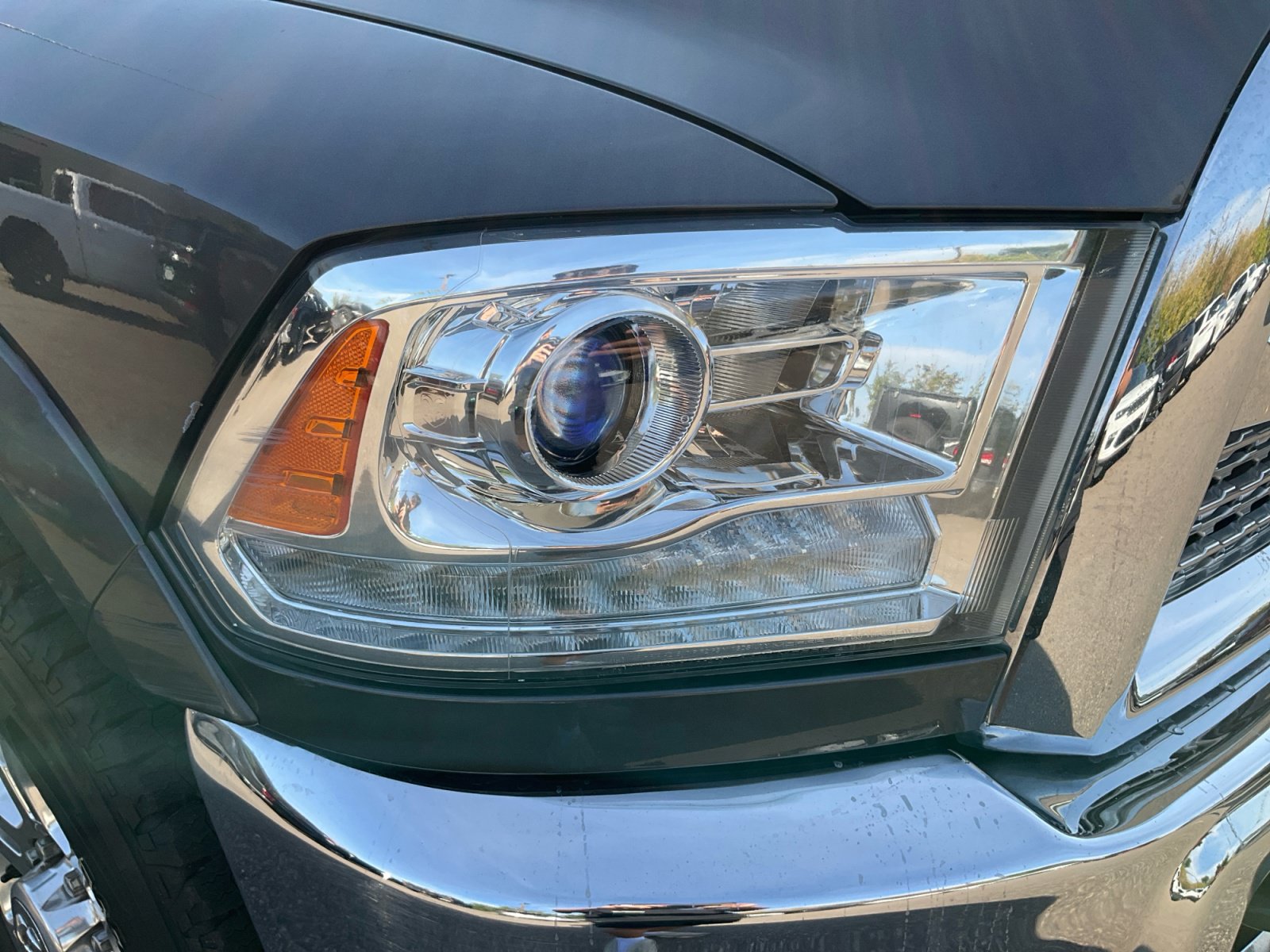 Used 2018 RAM 3500 Laramie AWD/4WD image 30
