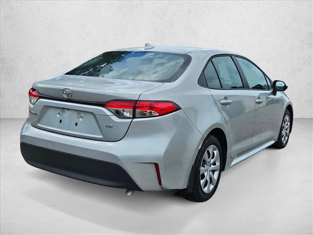 Used 2025 Toyota Corolla LE FWD image 5