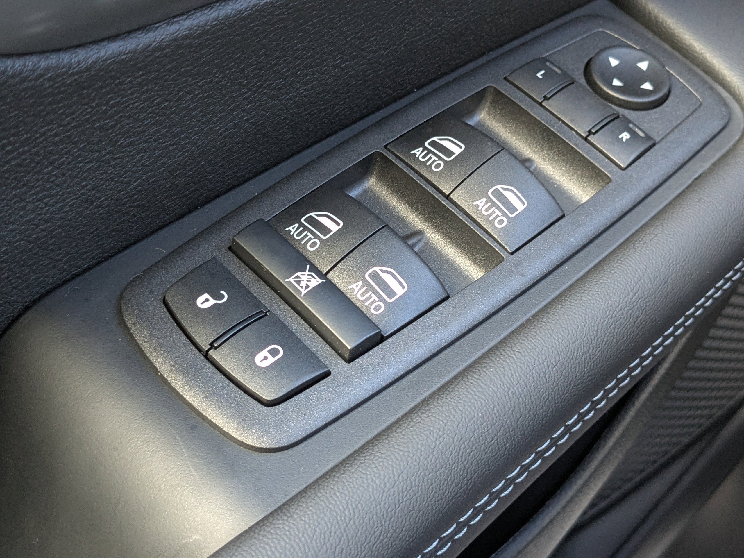 New 2026 Chrysler Pacifica Select image 23