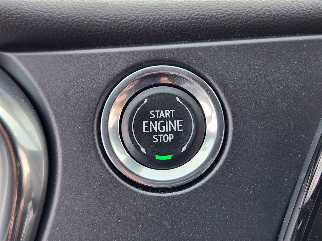 Used 2019 Chevrolet Blazer LT w/ Sound & Technology Package image 23