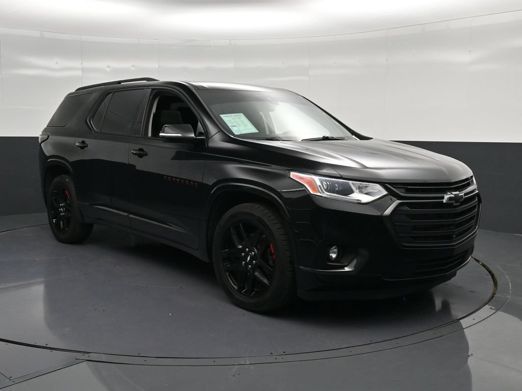 Used 2020 Chevrolet Traverse Premier w/ Redline Edition FWD image 5