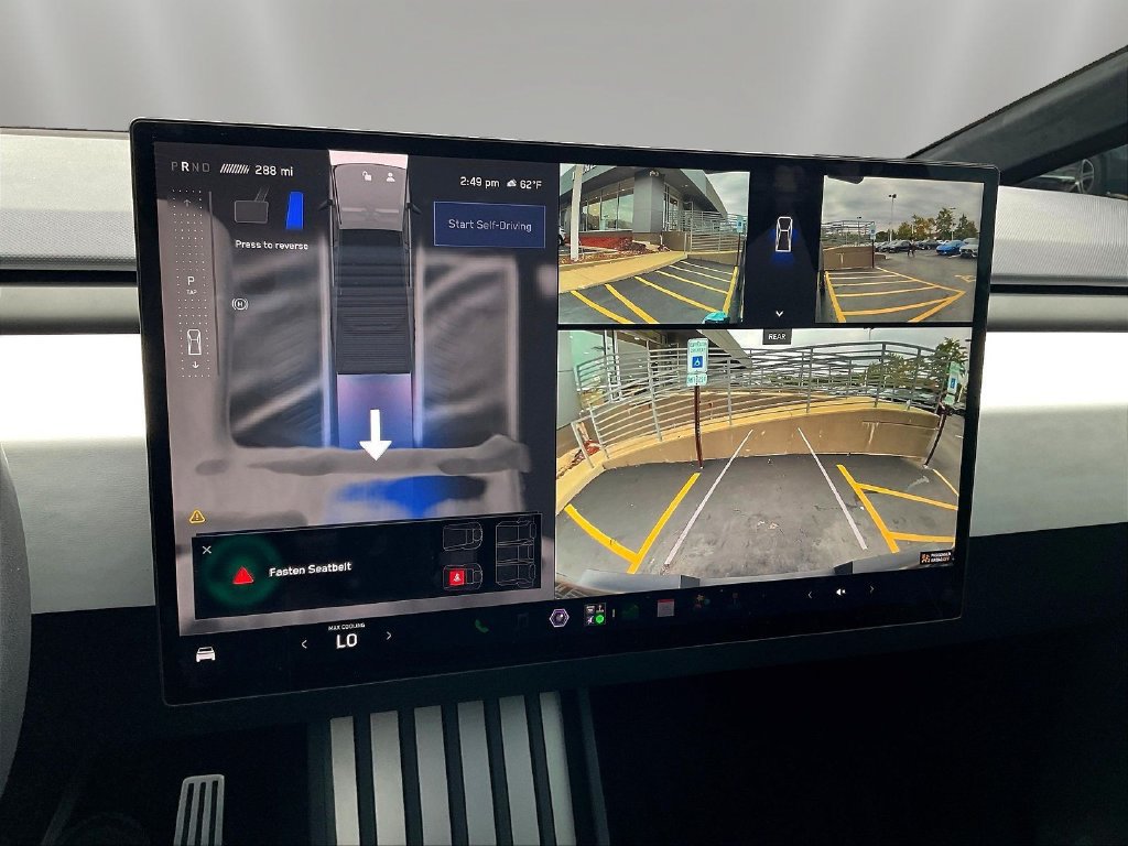 Used 2024 Tesla Cybertruck AWD Crew Cab image 14