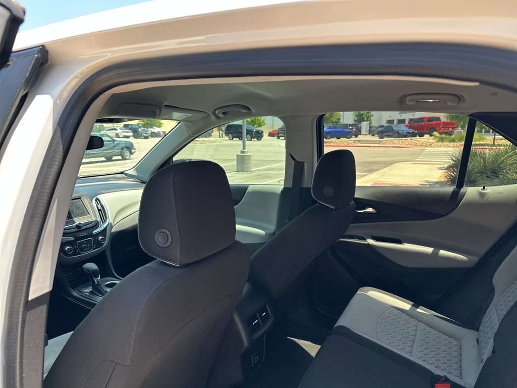 Used 2024 Chevrolet Equinox LS w/ LS Convenience Package FWD image 36