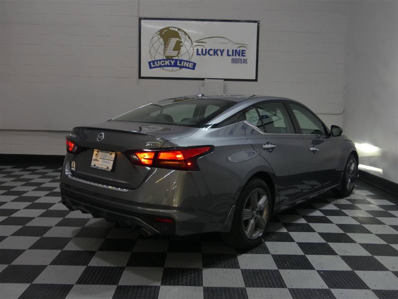 Used 2019 Nissan Altima 2.5 SL FWD image 10