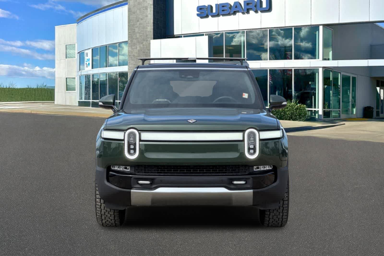 Used 2023 Rivian R1S Adventure AWD/4WD image 10