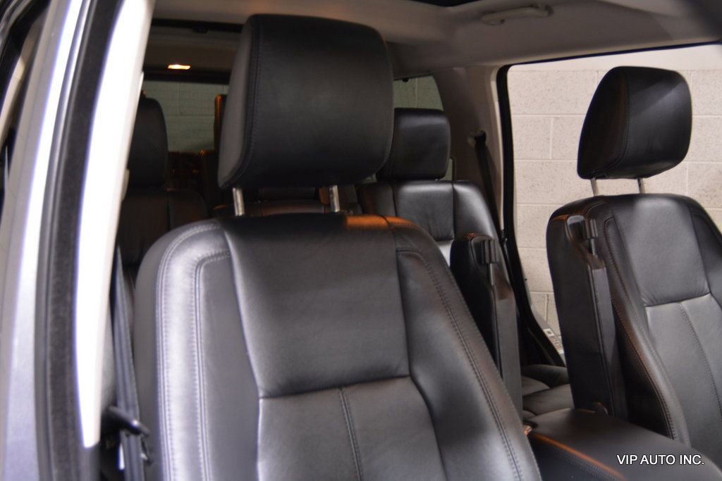 Used 2016 Land Rover LR4 HSE LUX image 12