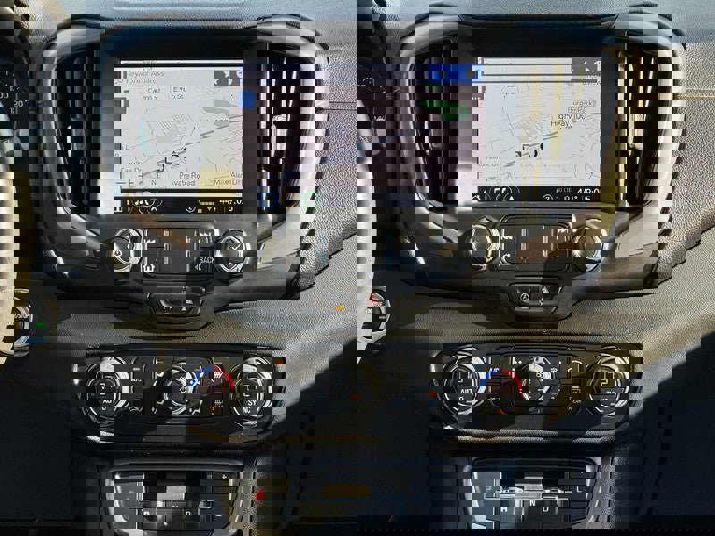 Used 2022 GMC Terrain AT4 w/ Infotainment Package II image 13