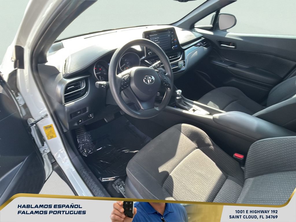 Used 2019 Toyota C-HR LE image 15