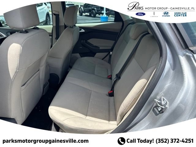 Certified 2017 Ford Focus SE FWD image 19