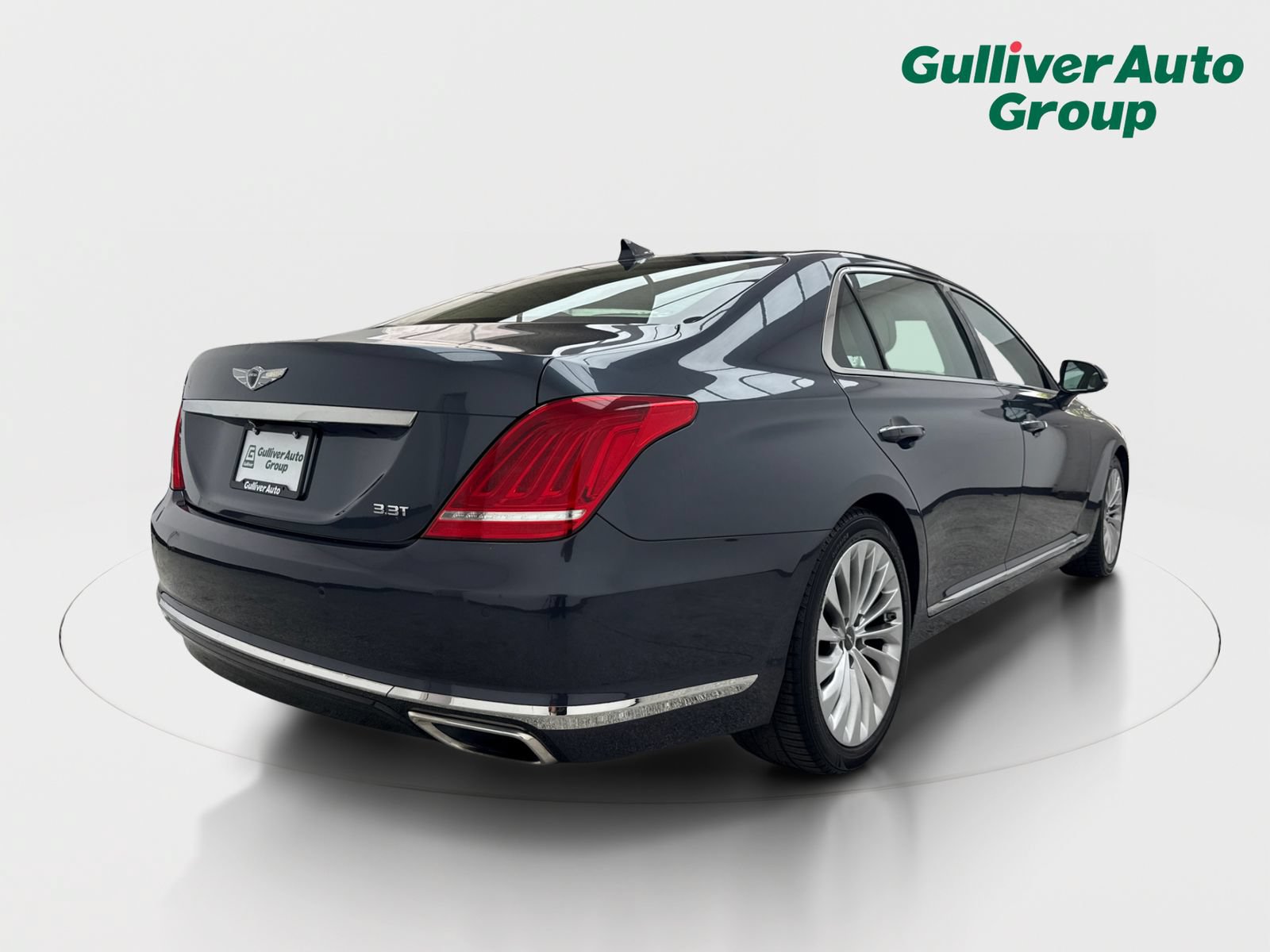 Used 2017 Genesis G90 3.3T Premium RWD image 8