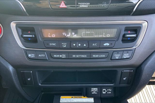 Used 2022 Honda Pilot TrailSport image 32