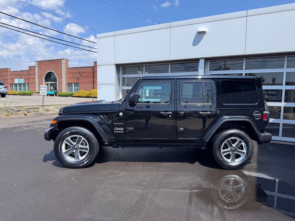 Used 2023 Jeep Wrangler Unlimited Sahara AWD/4WD video 2