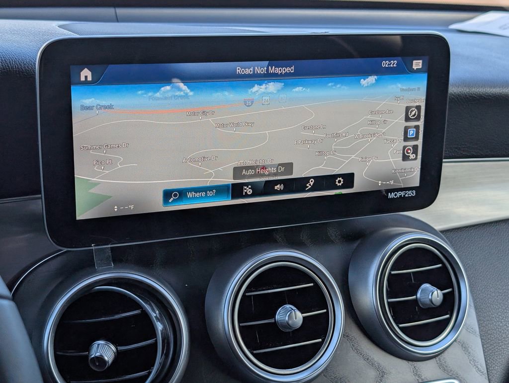 Used 2021 Mercedes-Benz GLC 300 4MATIC image 16