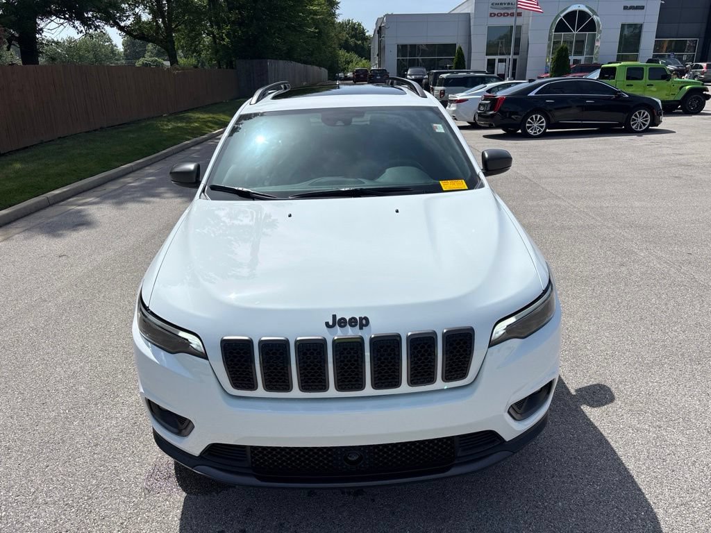 Used 2021 Jeep Cherokee Latitude Lux 80th Anniv w/ Quick Order Package 2YU 80th FWD image 8