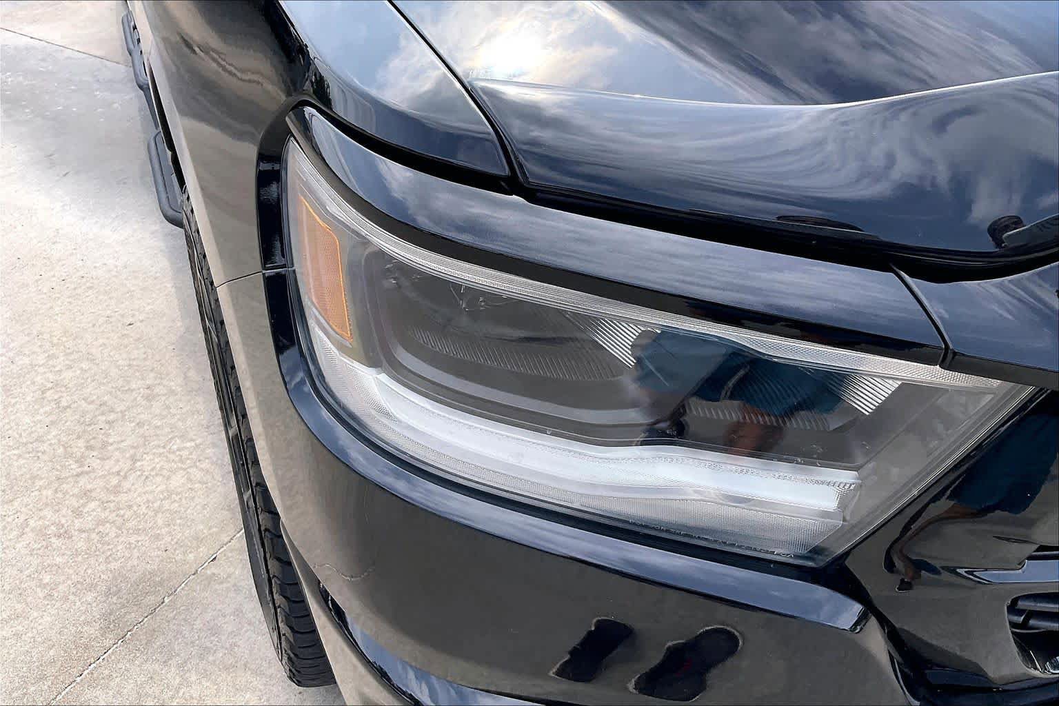 Used 2024 RAM 1500 Laramie AWD/4WD image 27