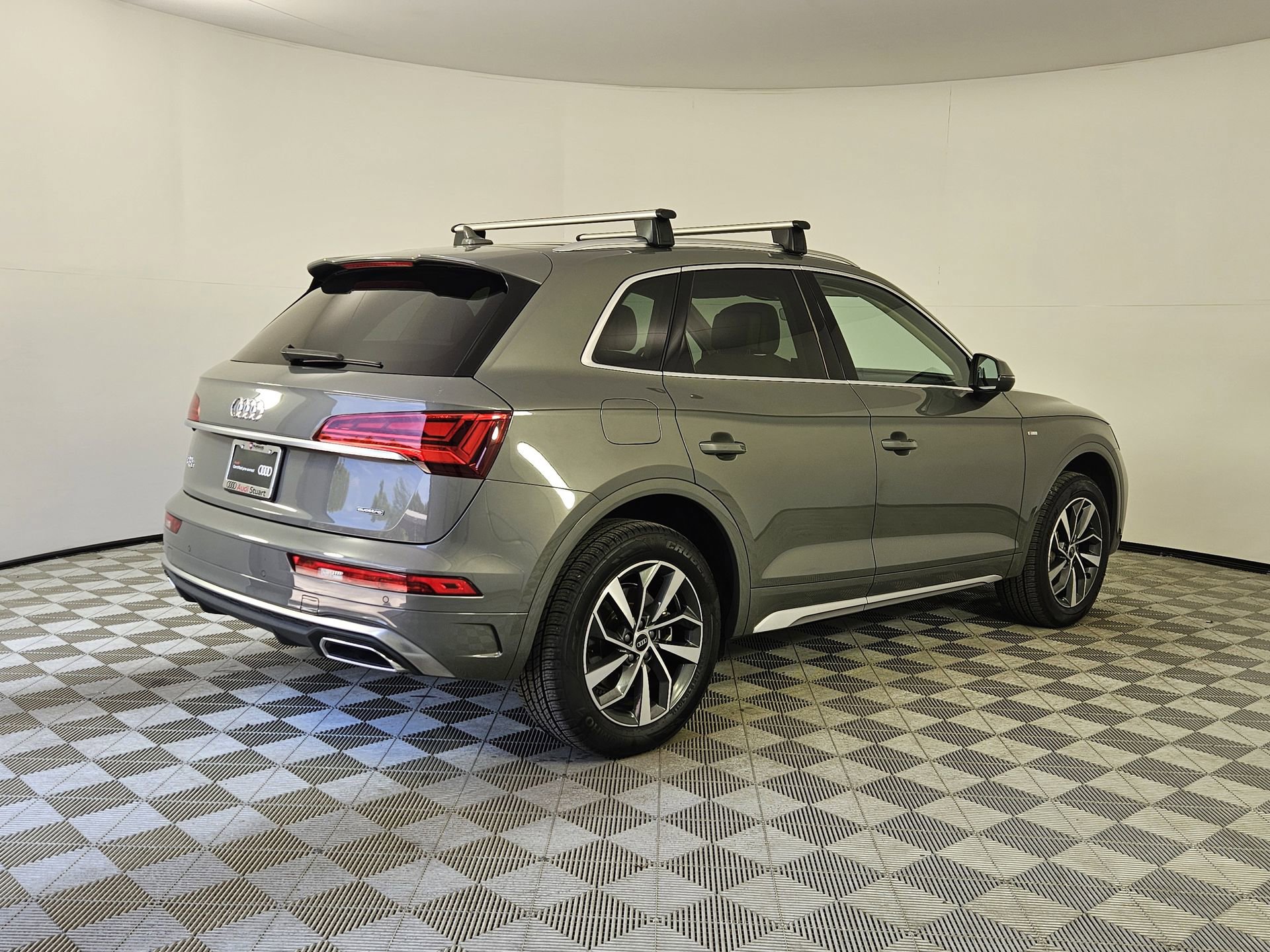 Certified 2024 Audi Q5 2.0T Premium AWD/4WD image 7
