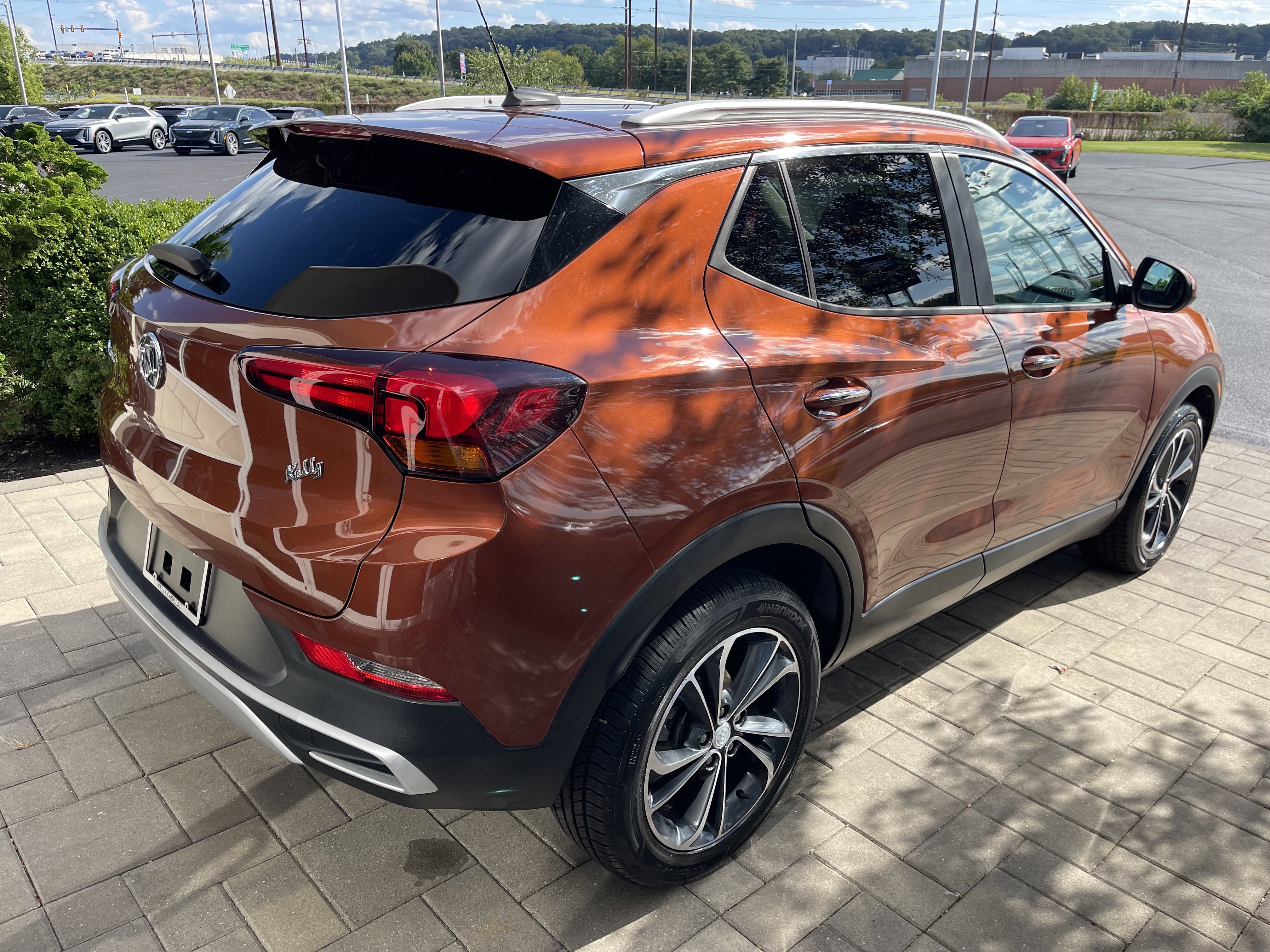 Used 2021 Buick Encore GX Select image 8