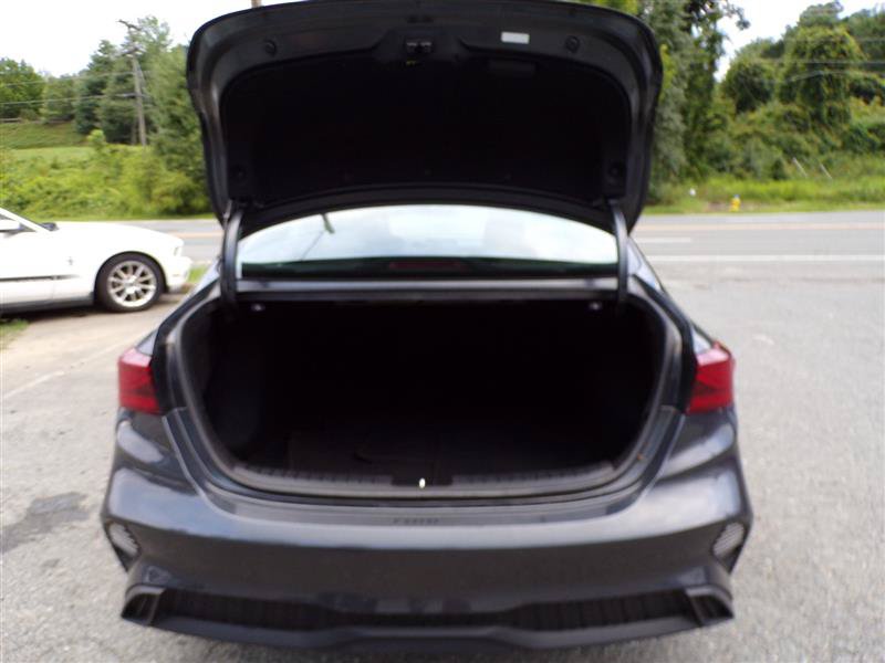 Used 2023 Kia Forte LXS w/ LXS Technology Package FWD image 38