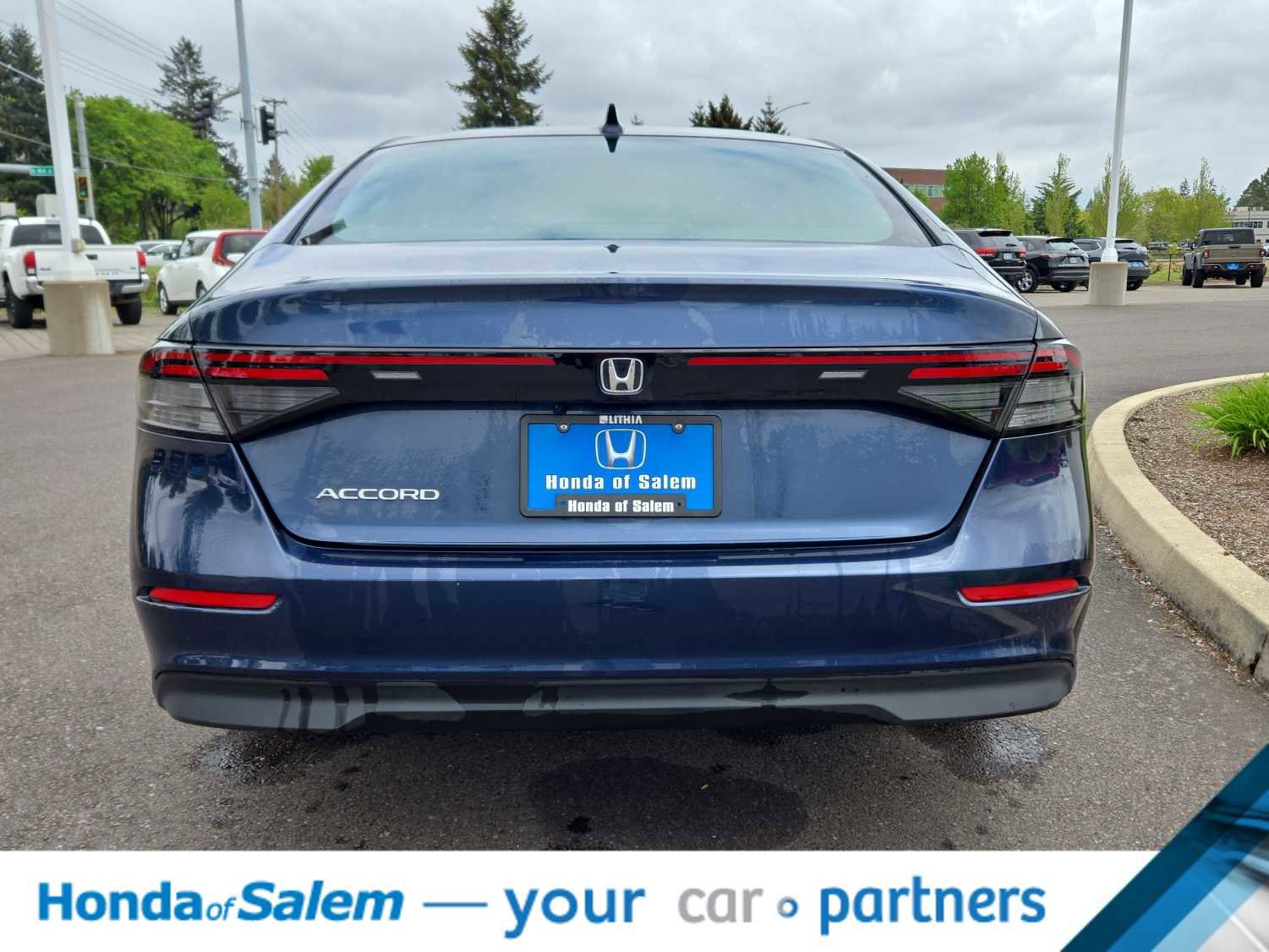 Used 2024 Honda Accord EX image 5
