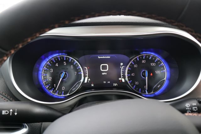 New 2026 Chrysler Pacifica Pinnacle FWD image 18