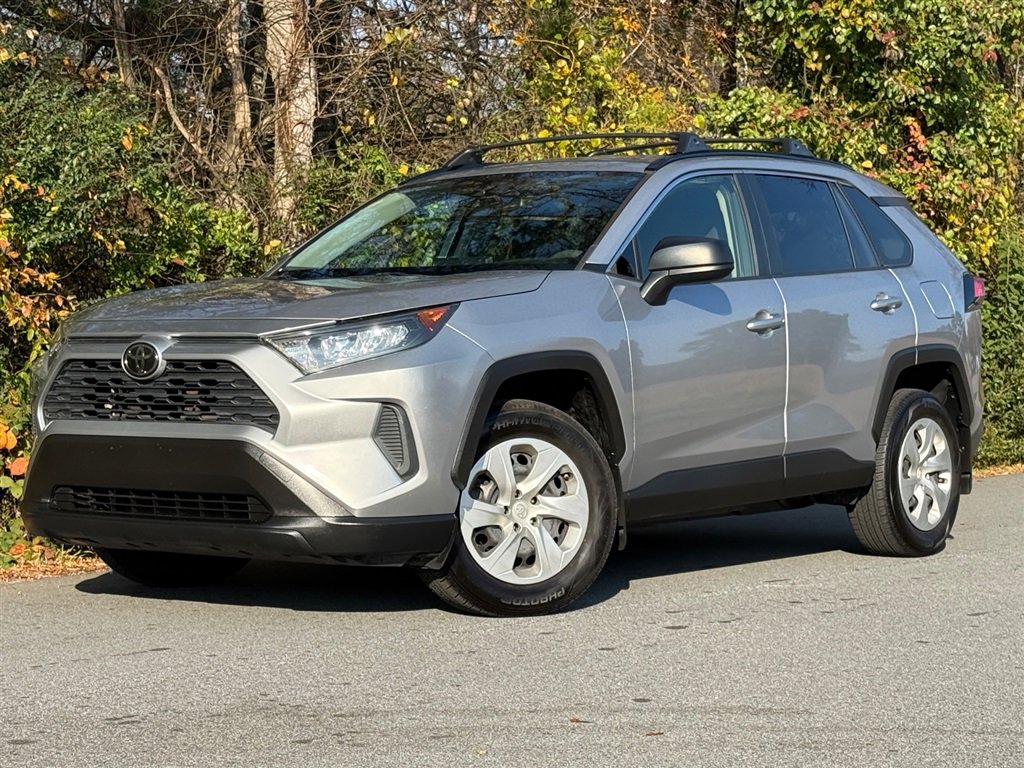 Used 2019 Toyota RAV4 LE w/ All Weather Liner Package image 7