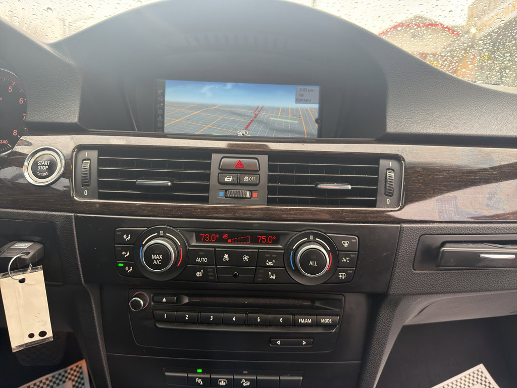 Used 2013 BMW 335i xDrive Coupe w/ M Sport Pkg image 18