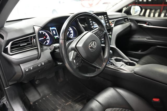 Used 2022 Toyota Camry SE image 21