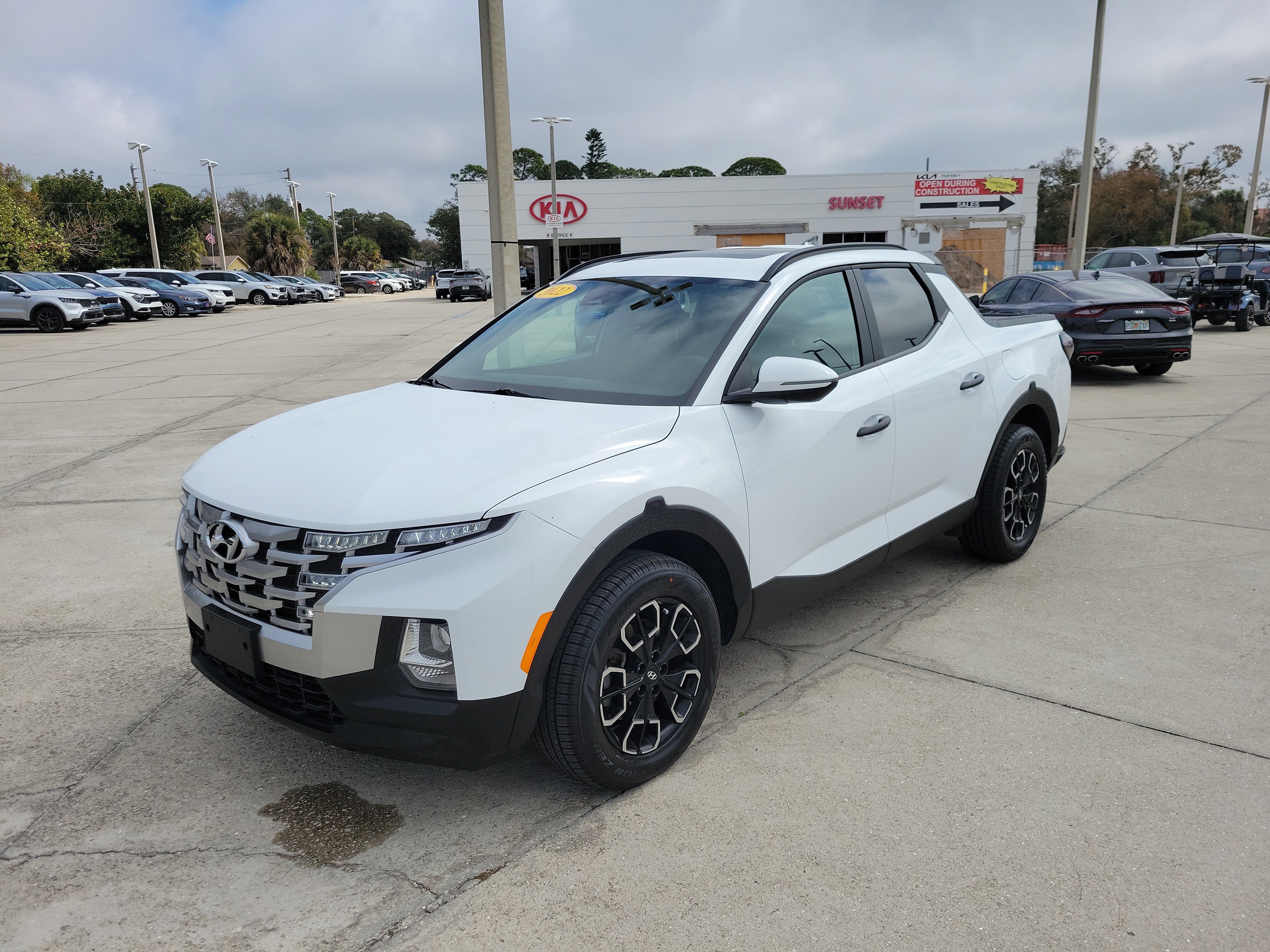 Used 2022 Hyundai Santa Cruz SEL w/ Activity Package image 8