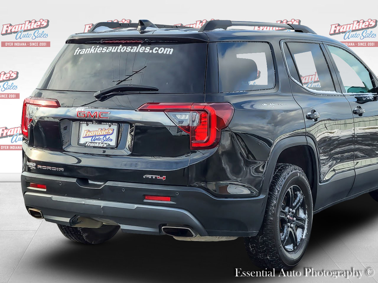 Used 2023 GMC Acadia AT4 w/ Technology Package image 5