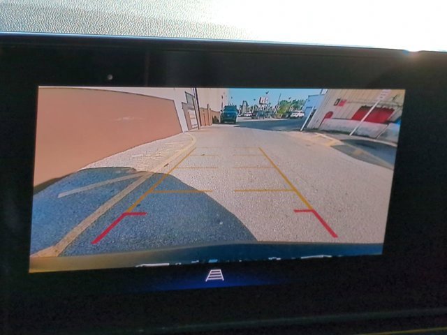 Used 2024 Chevrolet TrailBlazer RS w/ Driver Confidence Package image 19