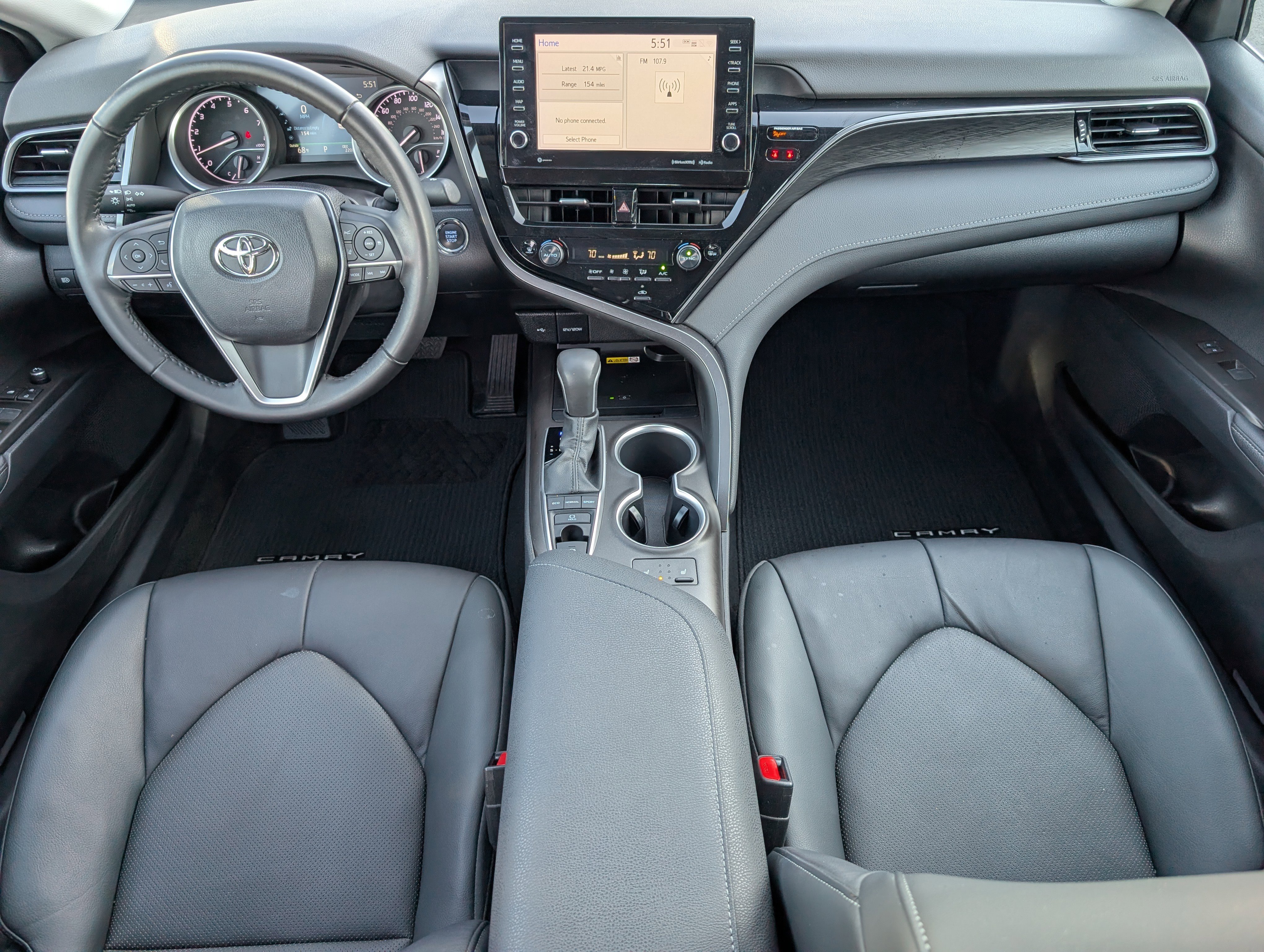 Used 2023 Toyota Camry XLE image 5